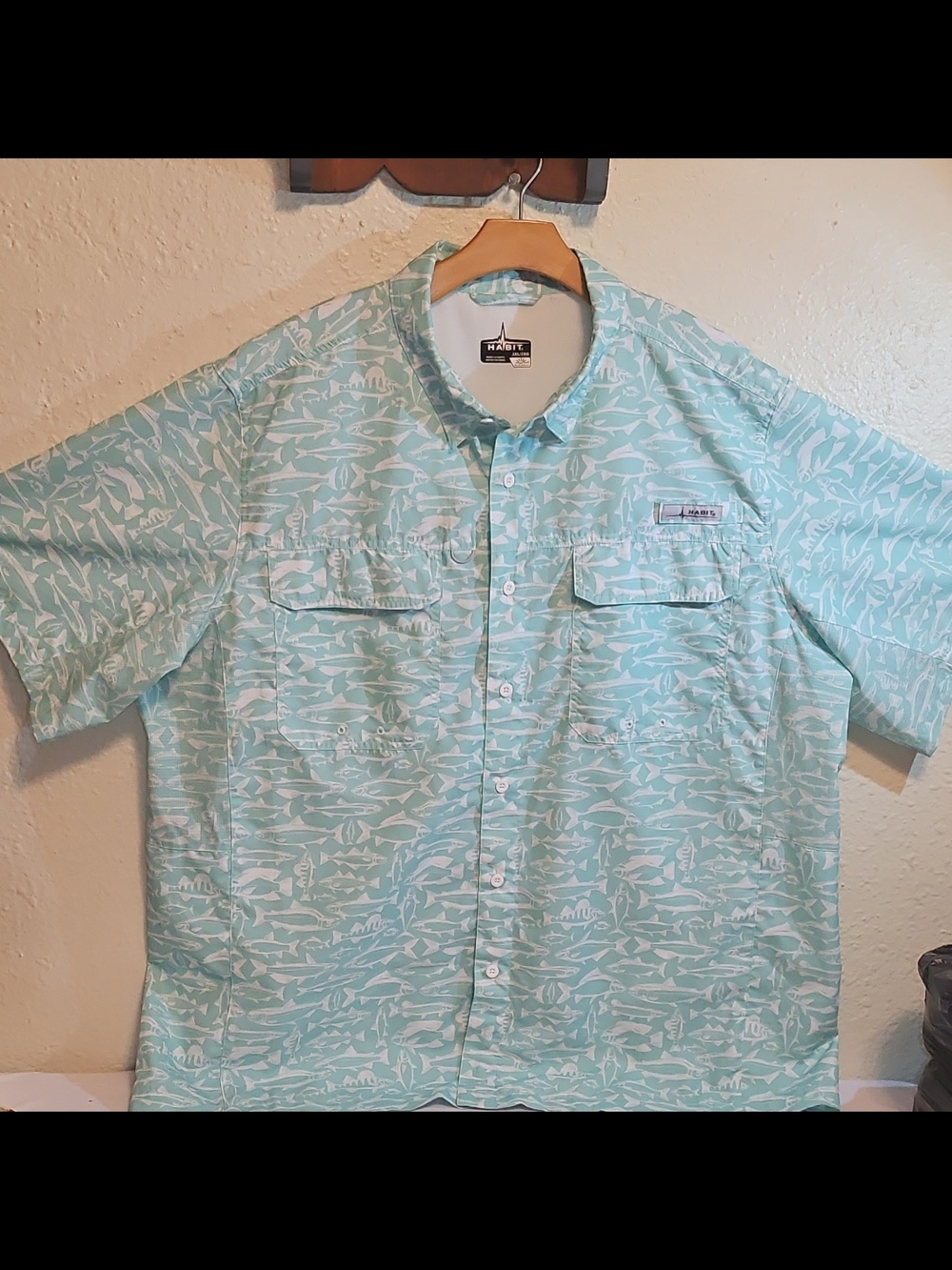 Light Aqua Short-Sleeve Printed Button-Down Shirt by Habit